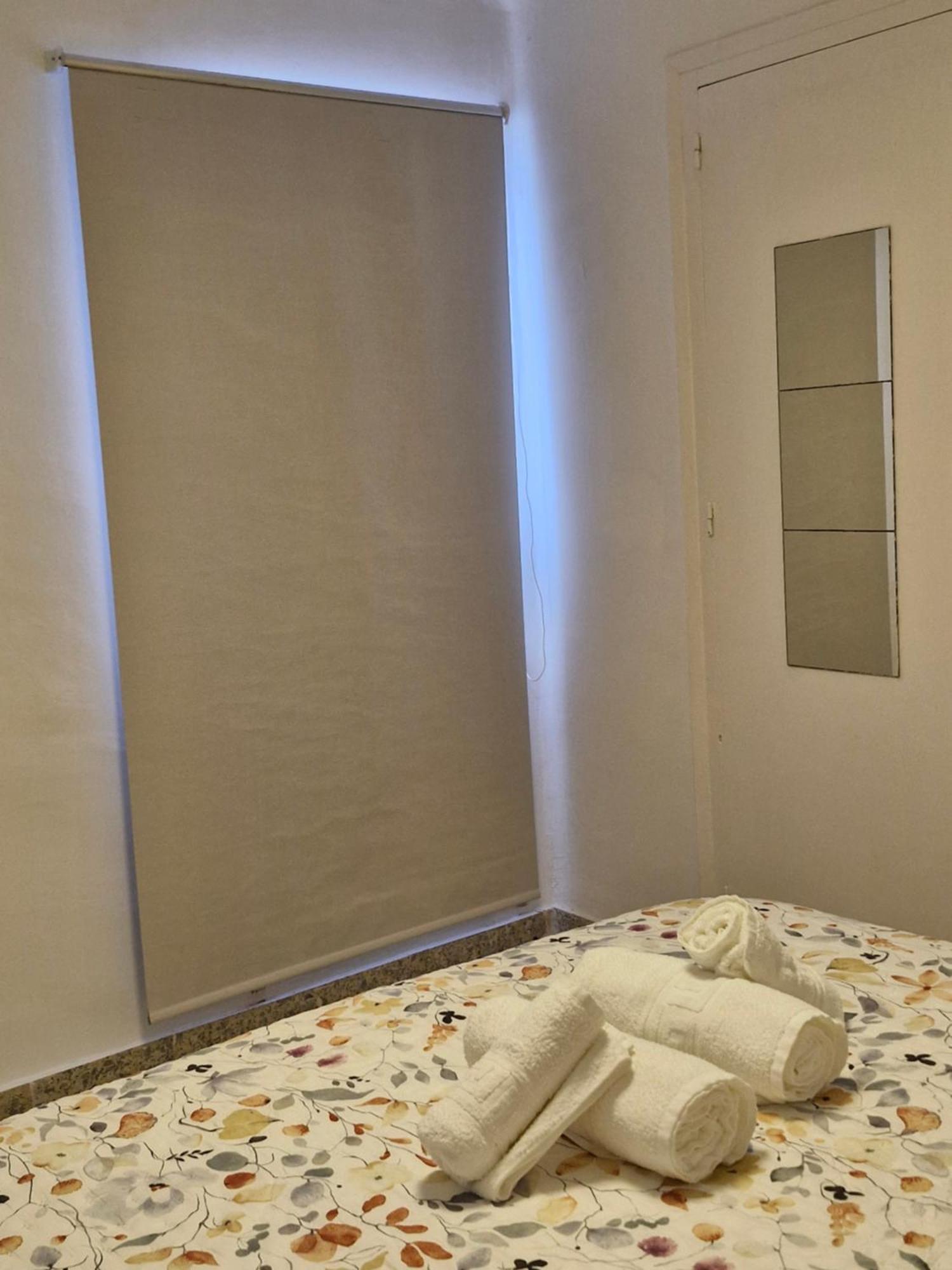 Apartamentos Nerja 2 Luaran gambar